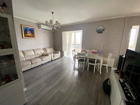 квартира по адресу Печерский спуск, 8