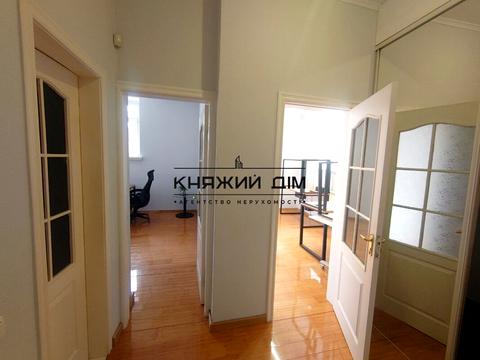 комерційна за адресою Георгія Дудника вул. (Цюрупинська), 2