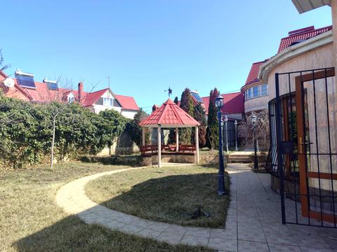 будинок за адресою Сонячна