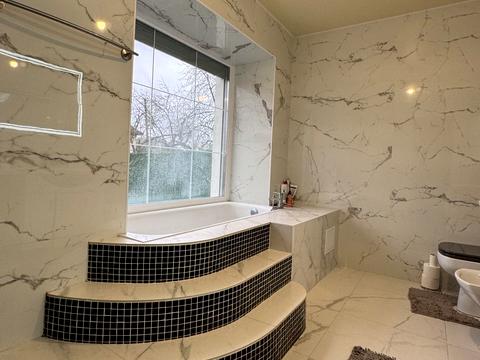 будинок за адресою Єдності вул. (Гагаріна), 158