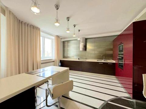 квартира по адресу Голосеевская ул., 13