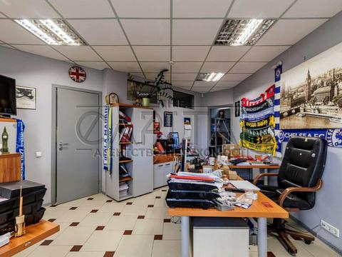 комерційна за адресою Дегтярівська вул., 25А