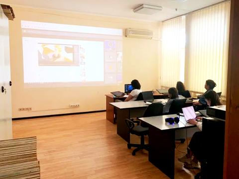 коммерческая по адресу Александра Довженко ул., 16-В