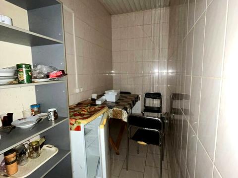 коммерческая по адресу Центральна, 2а