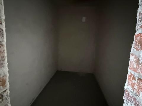 будинок за адресою Коновальця