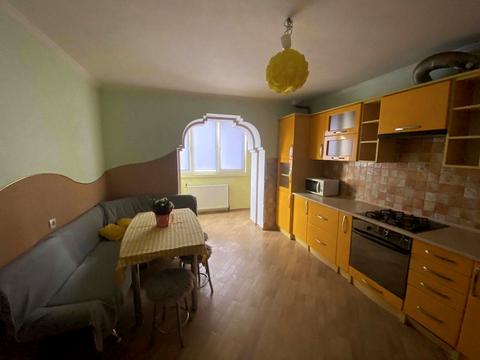 квартира за адресою Над Яром вул., 1