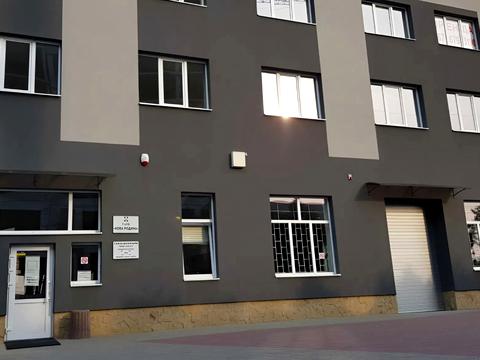 комерційна за адресою Джорджа Вашингтона вул. (Батальна), 7в