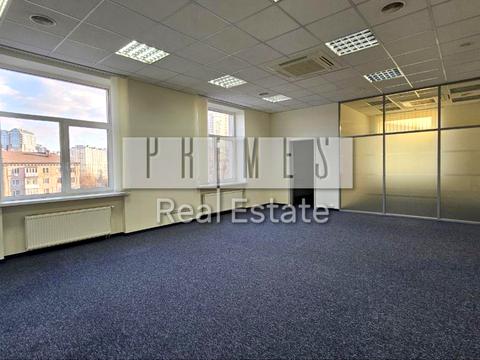 комерційна за адресою Миколи Міхновського бульв. (Дружби народів), 19-А