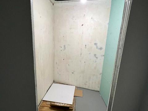 комерційна за адресою Княжий Затон вул., 12