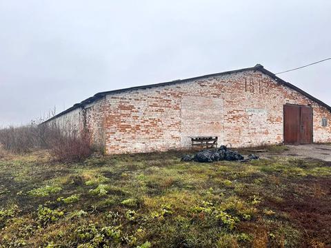 комерційна за адресою Центральна, 47