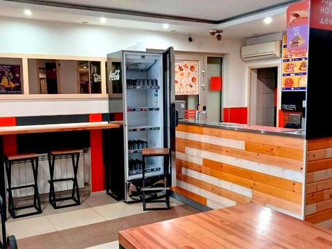 комерційна за адресою Отакара Яроша вул., 7