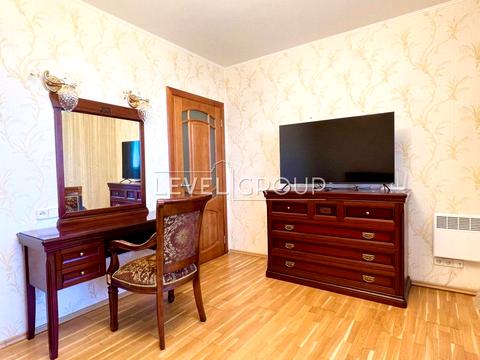 квартира по адресу Вавиловых ул., 15-А