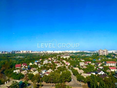 квартира по адресу Вавиловых ул., 15-А