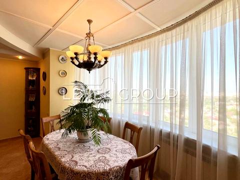 квартира по адресу Вавиловых ул., 15-А