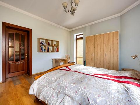 будинок за адресою Петра Сагайдачного вул.