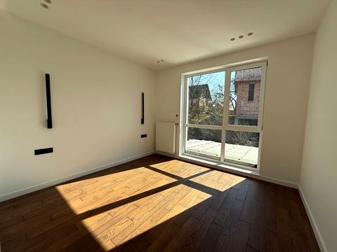 будинок за адресою Озерна