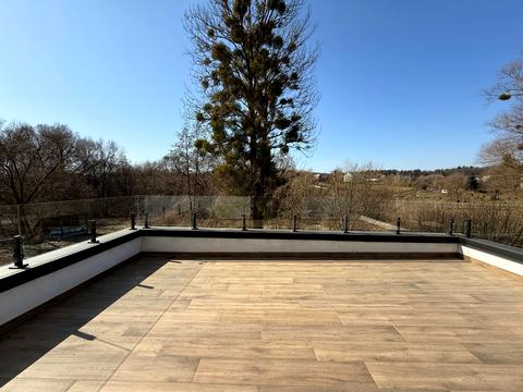 будинок за адресою Озерна