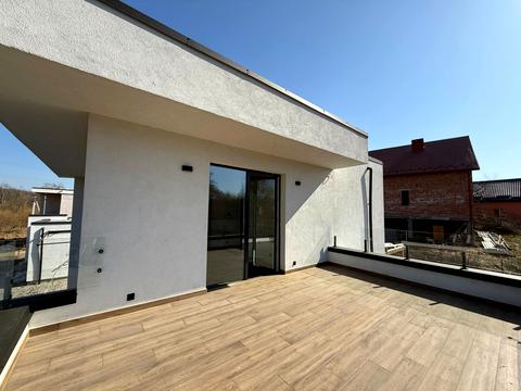 будинок за адресою Озерна