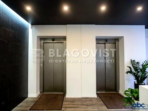 коммерческая по адресу Спортивная пл., 3