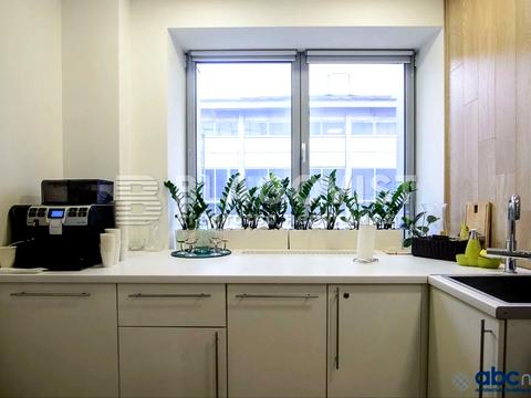 коммерческая по адресу Спортивная пл., 3