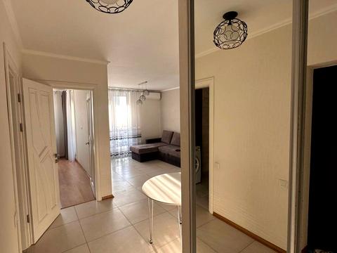 квартира за адресою Гетьмана Івана Мазепи вул. (Топольна), 2а