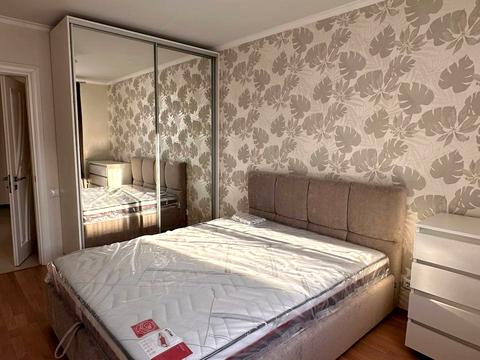 квартира за адресою Гетьмана Івана Мазепи вул. (Топольна), 2а