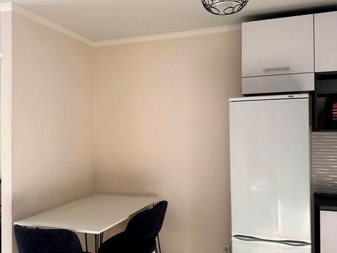 квартира за адресою Гетьмана Івана Мазепи вул. (Топольна), 2а