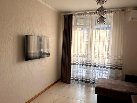 квартира за адресою Гетьмана Івана Мазепи вул. (Топольна), 2а