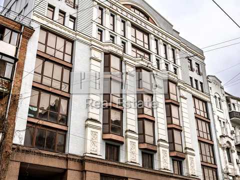 комерційна за адресою Саксаганського вул., 78-А