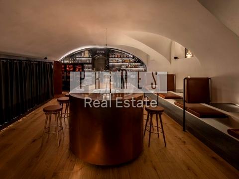 комерційна за адресою Івана Мазепи вул. (Січневого Повстання), 6