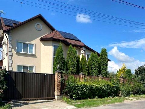 будинок за адресою с. Вишеньки, молодіжна