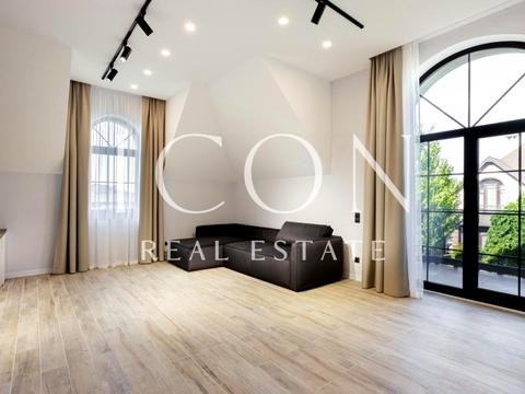 будинок за адресою Лугова