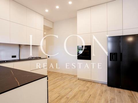 будинок за адресою Лугова