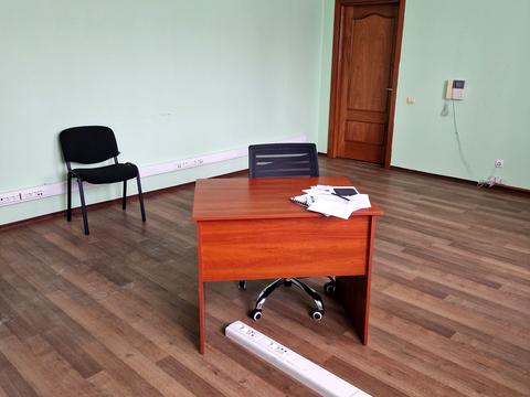 комерційна за адресою Саксаганського вул., 79