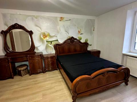 квартира за адресою Пилипа Орлика вул., 5