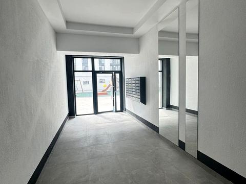 квартира за адресою Данила Галицького вул., (Будинок)