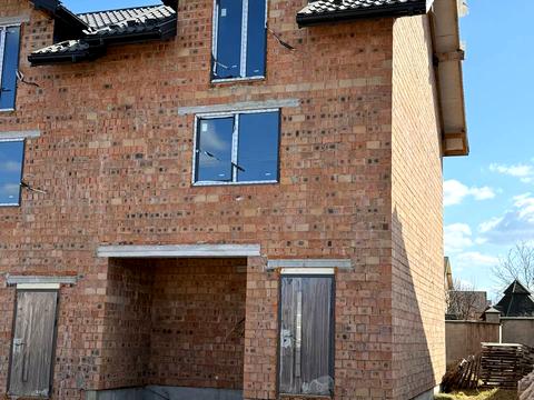 дом по адресу Романа Шухевича ул.