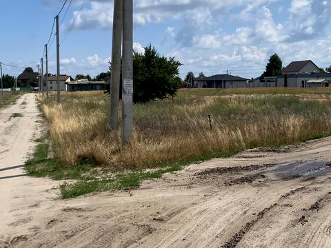 участок по адресу с. Лютеж, Лугова