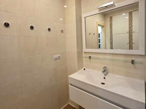 квартира по адресу Академика Глушкова просп., 9-В