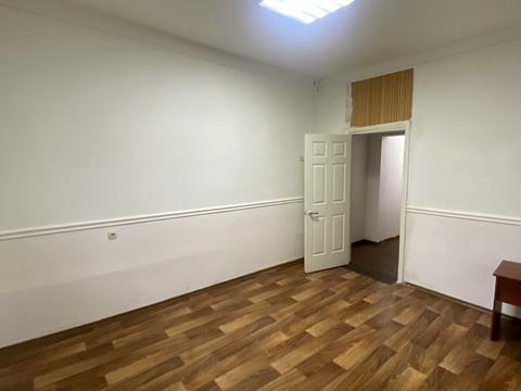 комерційна за адресою Івана Мазепи вул. (Січневого Повстання), 3