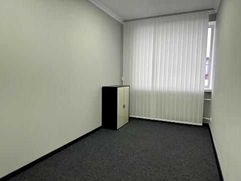 комерційна за адресою Зв'язківців вул., 1а