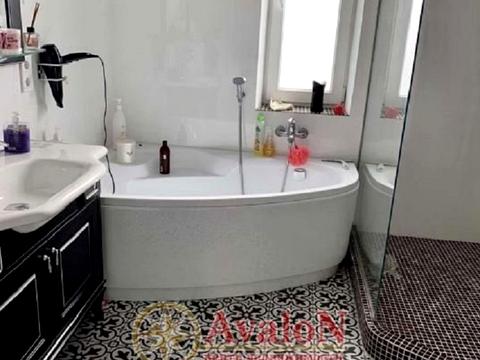 будинок за адресою Грушевського вул., 57