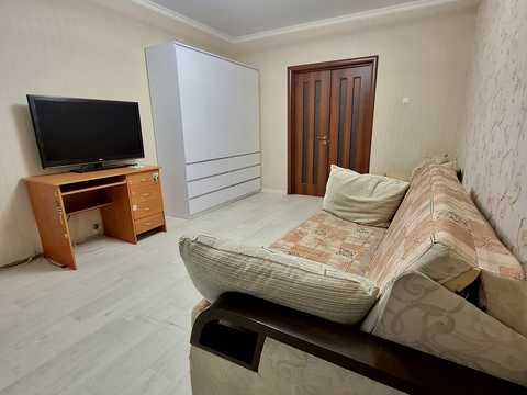 квартира за адресою Тростянецька вул., 3