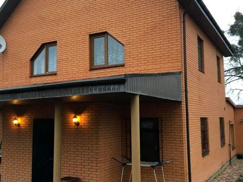 будинок за адресою Набережна вул.