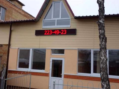комерційна за адресою Зодчих вул., 52