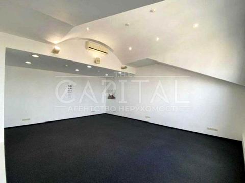 комерційна за адресою Щекавицька вул., 30/39