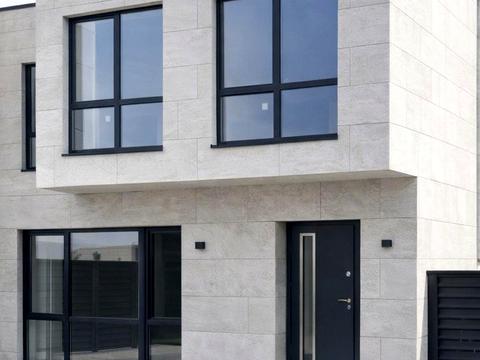 дом по адресу Київська