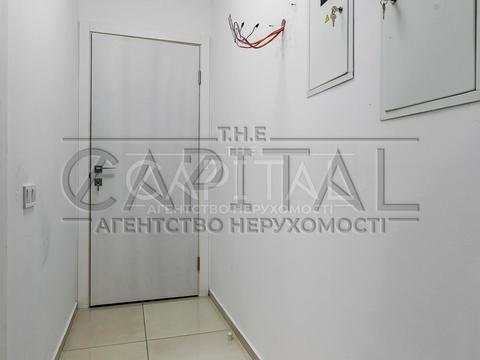 коммерческая по адресу Николая Михновского бульв. (Дружбы народов), 1