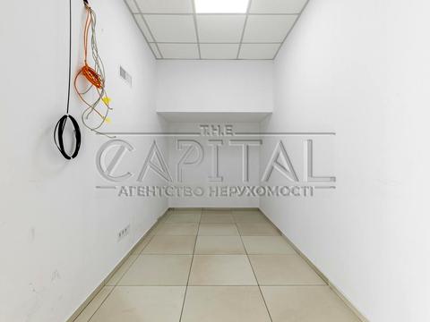 коммерческая по адресу Николая Михновского бульв. (Дружбы народов), 1