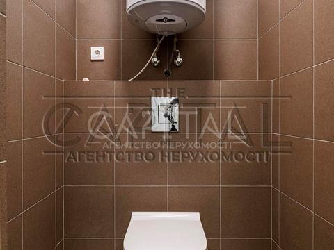 коммерческая по адресу Николая Михновского бульв. (Дружбы народов), 1